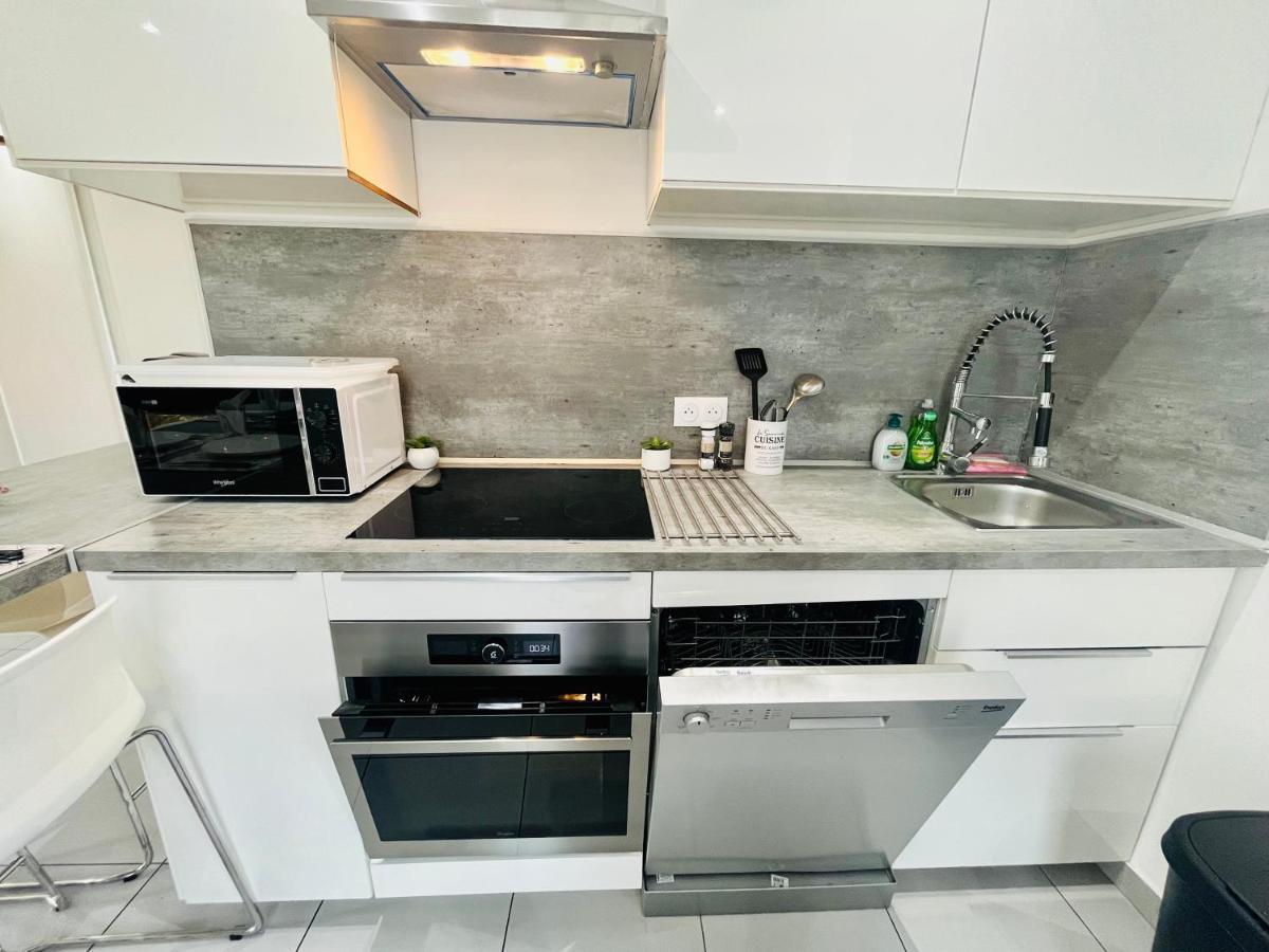 Superbe Duplex Design Neuf 2 Chambres, Climatise Tout Confort, Facile D,Acces Stationnement Gratuit Marseille Exterior photo